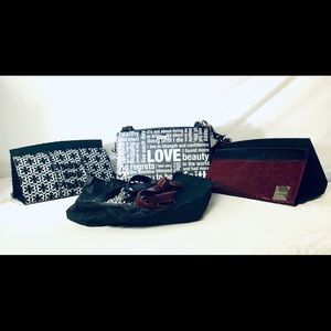 Miche Purse Classic Base + 3 Shells & Straps